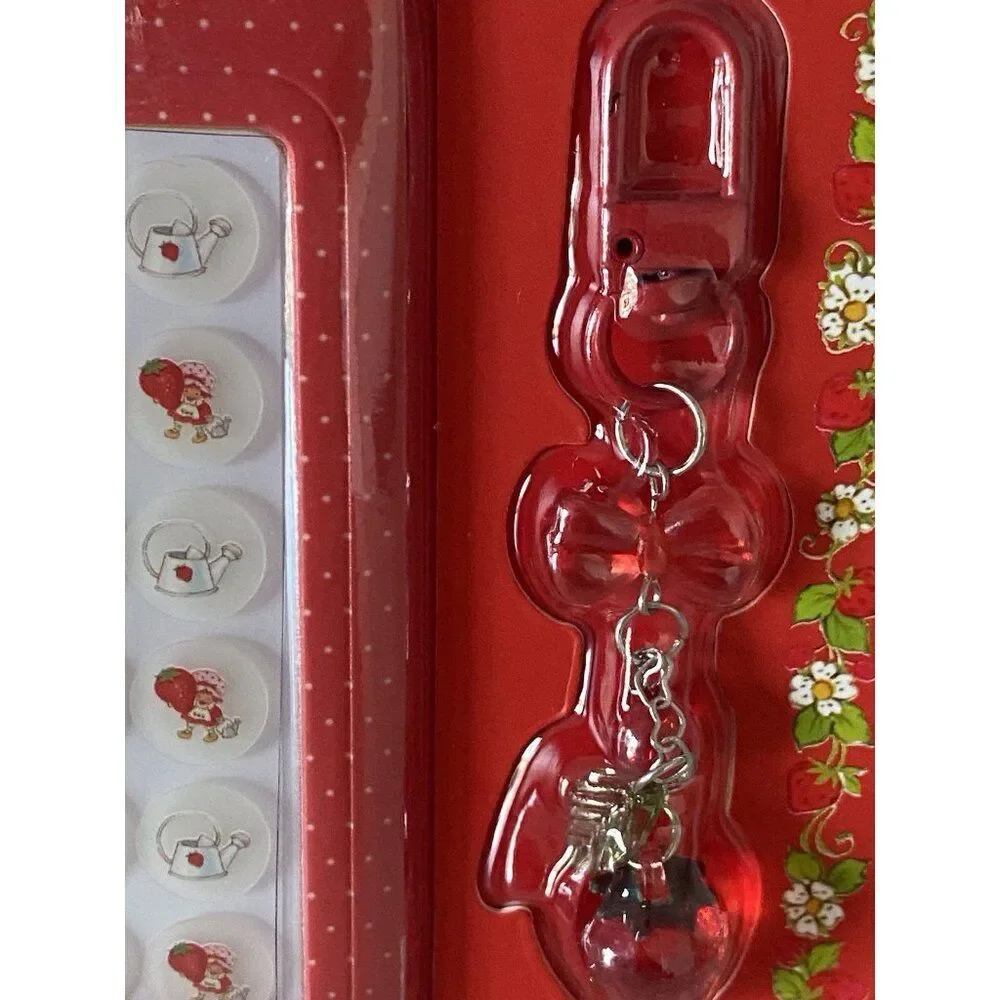 Strawberry Shortcake‎ Spot Patches With Keychain And Reusable Case Red 18 ct NEW